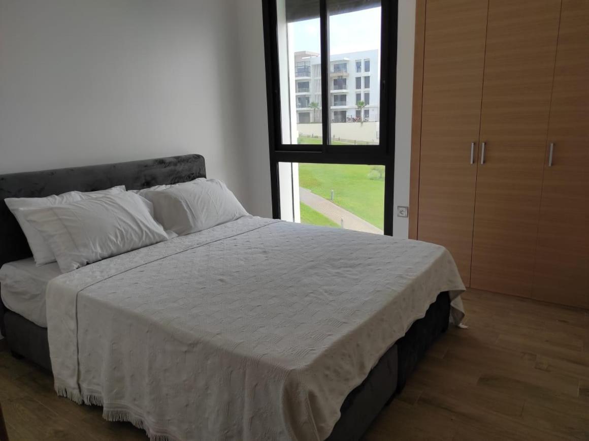 Bel Appartement A Plage Des Nation Sale Exterior photo